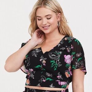 Torrid Floral Chiffon Smocked Crop Blouse Size 2